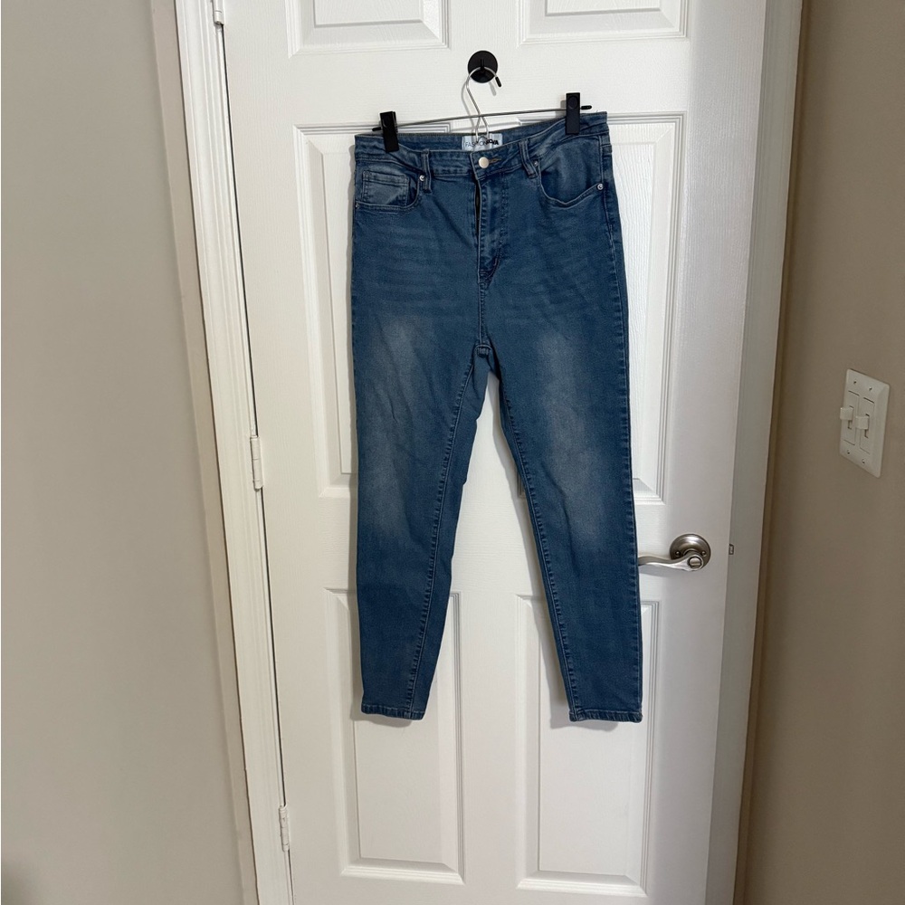 Fashion Nova Blue Skinny Jeans